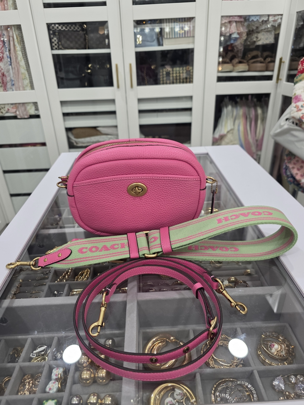 NWOT Coach Camera Bag - Pink Petunia